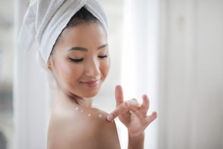Body Lotion vs Body Cream: What Is the Difference?