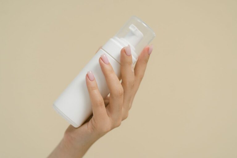 How to Choose a Cleanser for Your Skin Type