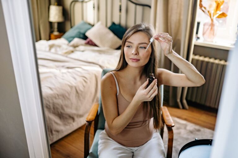 What Order Should Skincare Products Be Applied In?